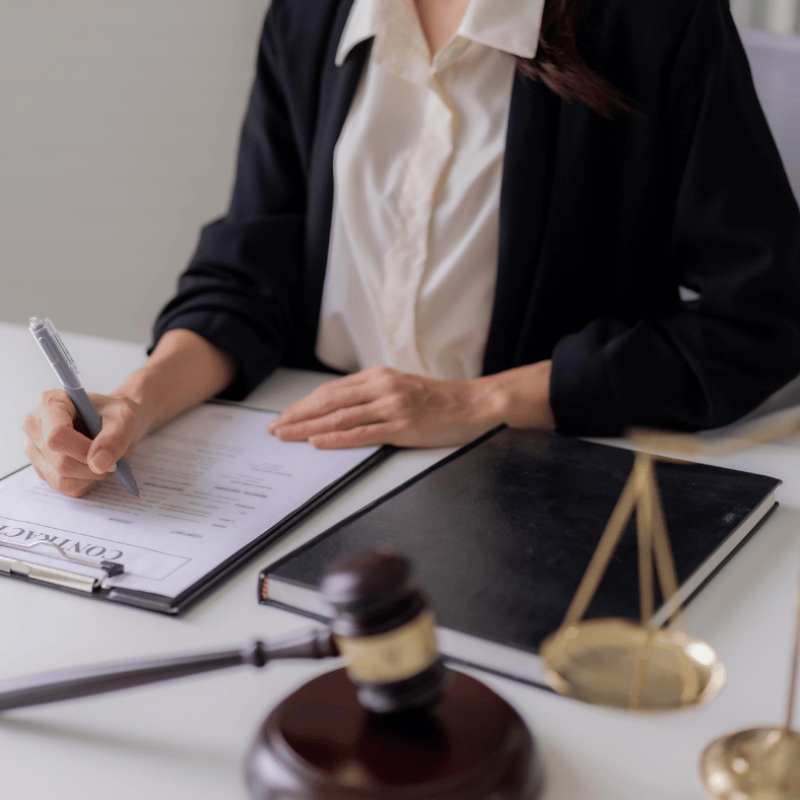 Blue and White Modern Bold Minimalist Illustrative Cleaning Service Brand Logo 2.png